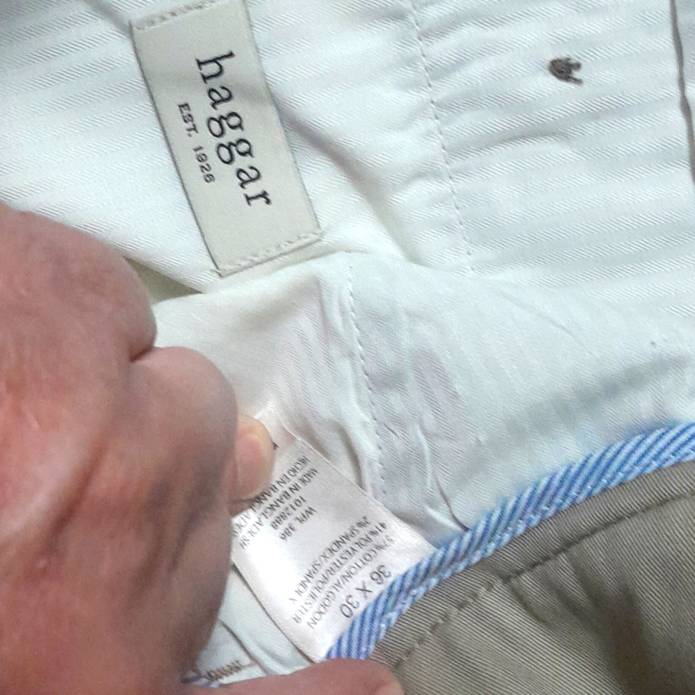 Men's Haggar 36x30 khaki pants - Picture 3 of 7
